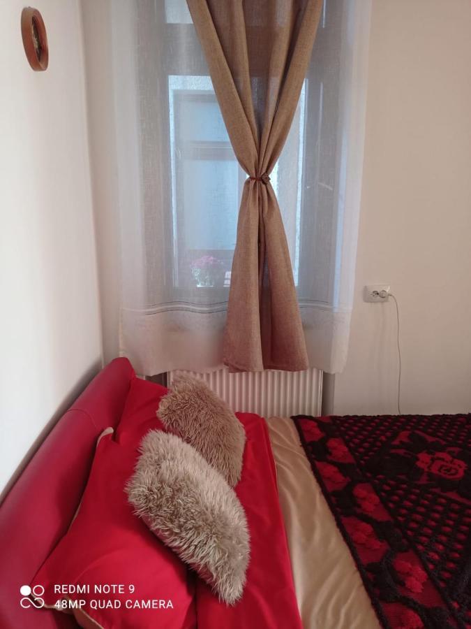 בראשוב Apartament Piata Sfatului מראה חיצוני תמונה