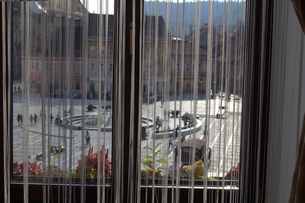 בראשוב Apartament Piata Sfatului מראה חיצוני תמונה